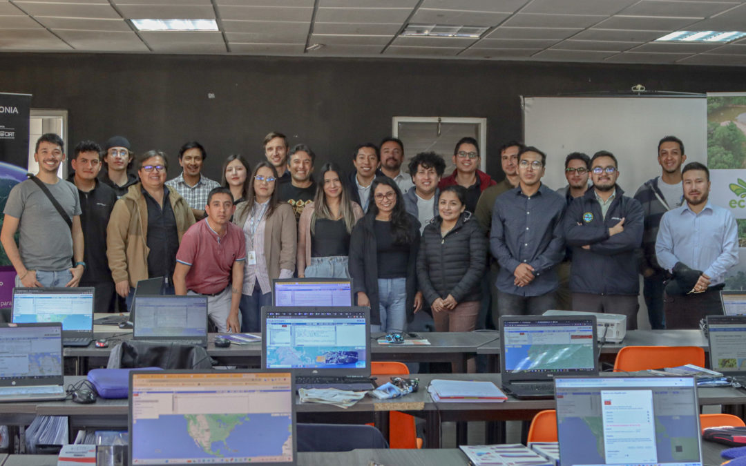 Training Ecuador Ministry of Agriculture and Livestock on water erosion monitoring